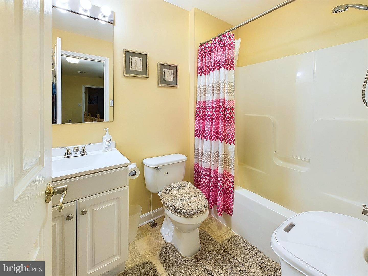 2118 Streamway photo 22