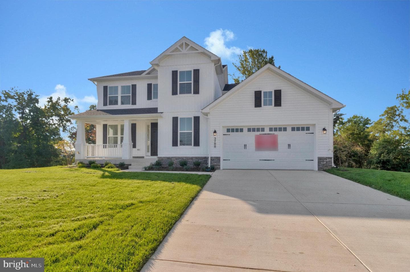 5700 Charlies Way photo 3