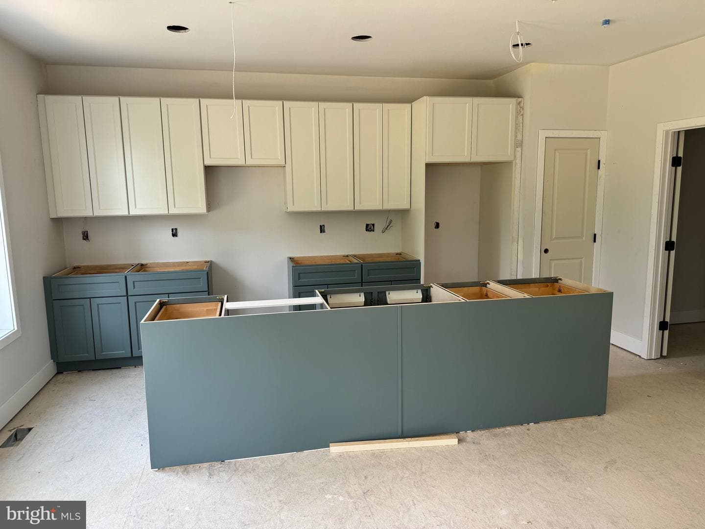 12 Rognel Avenue photo 5