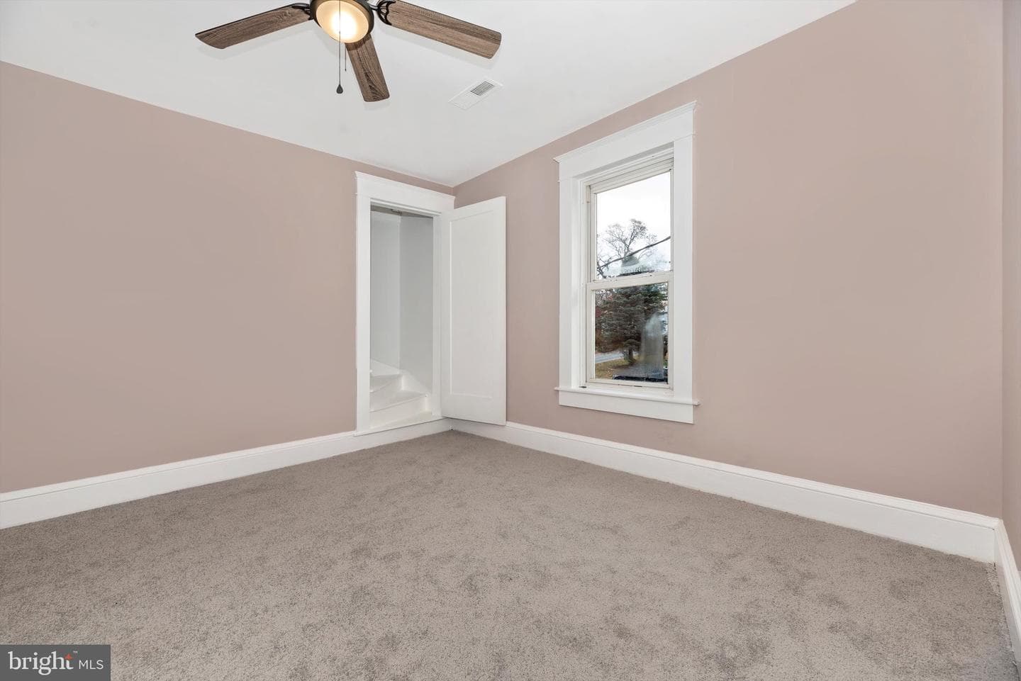 5427 Arcadia Avenue photo 34