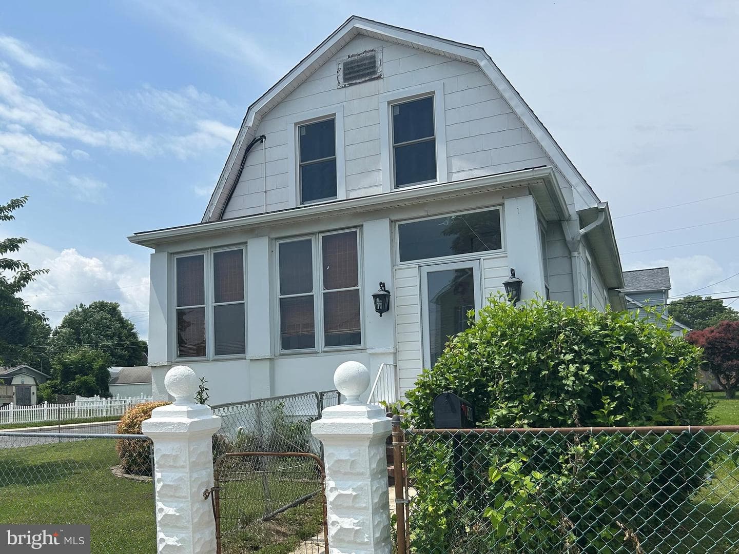 500 Dorsey Avenue photo 2