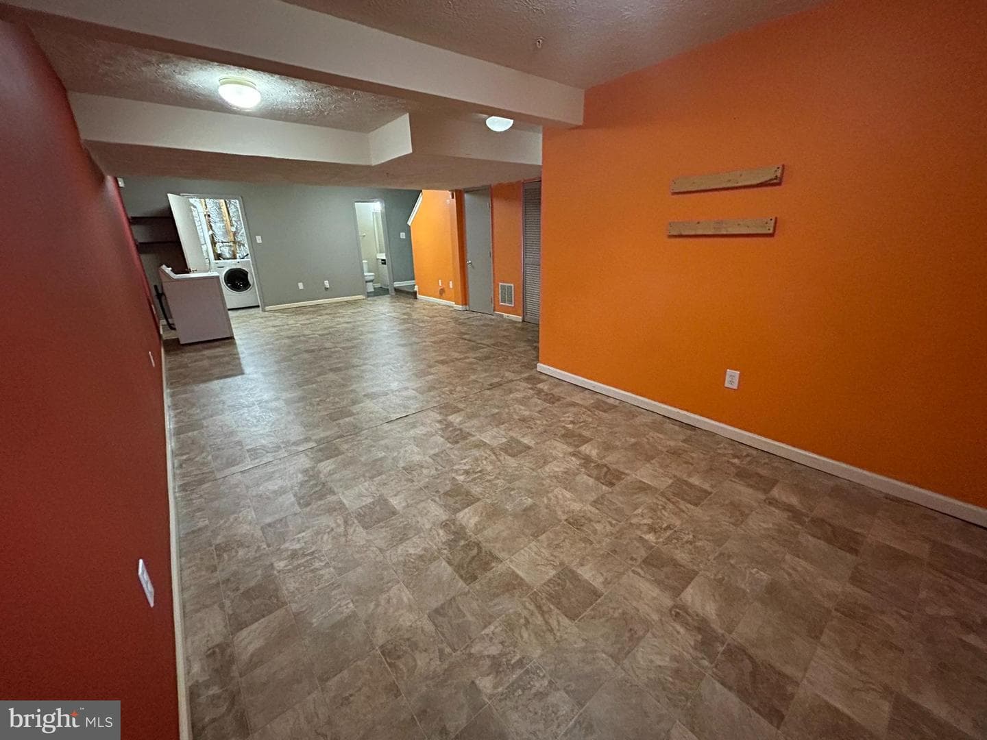 7624 Gladstone Road photo 31