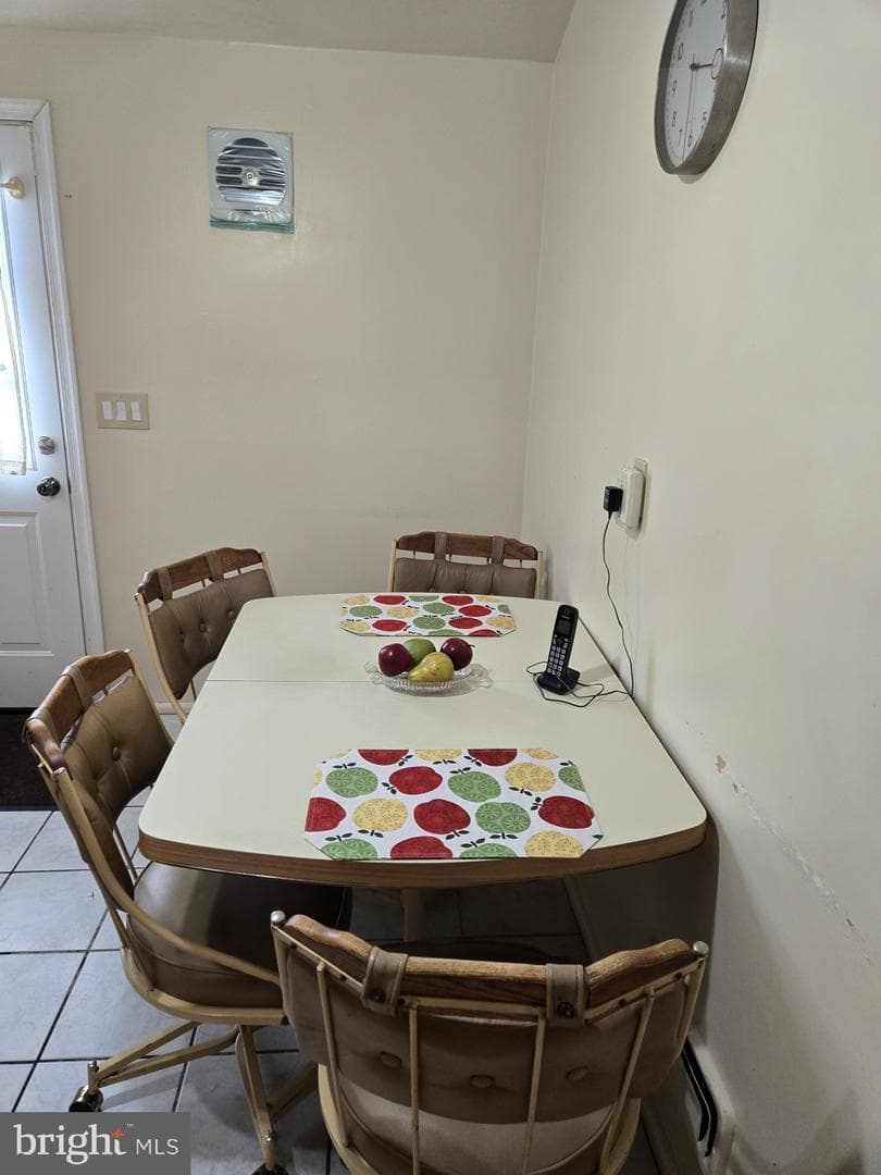 6918 Brompton Road photo 6