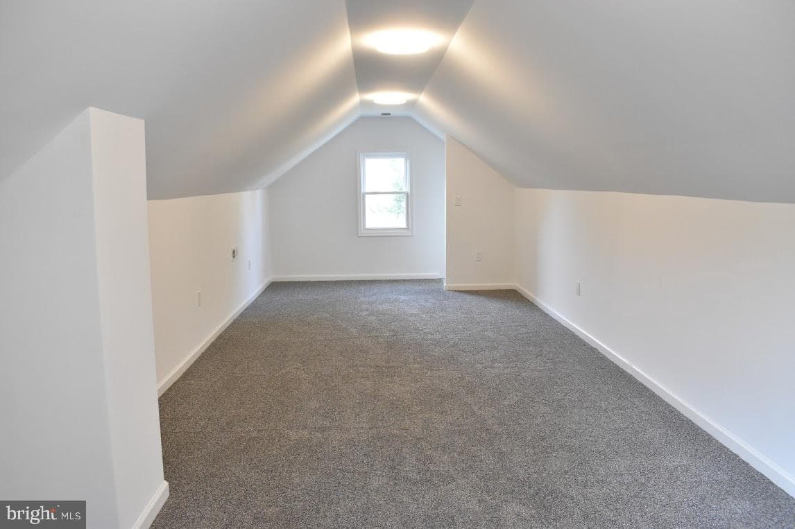 22 Hazel Avenue photo 15