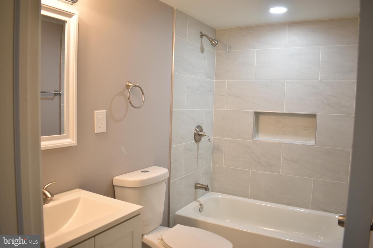 22 Hazel Avenue photo 18