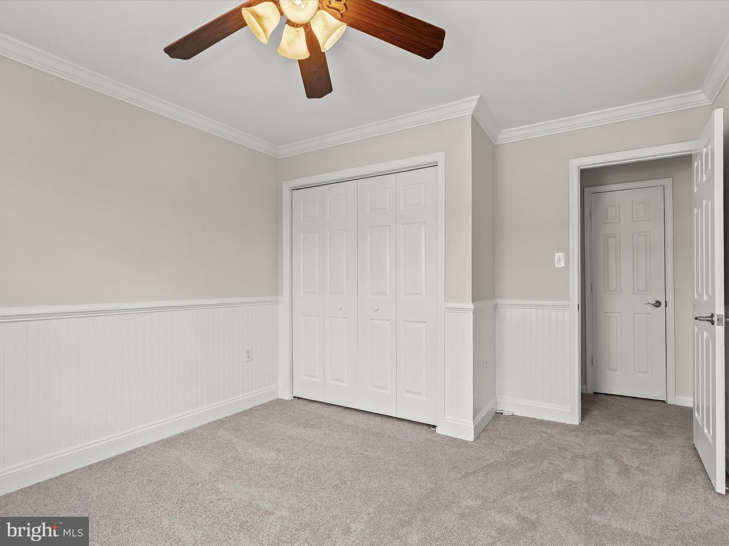 9409 Georgian Way photo 38