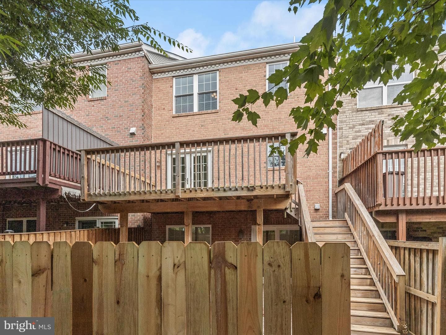 9409 Georgian Way photo 47