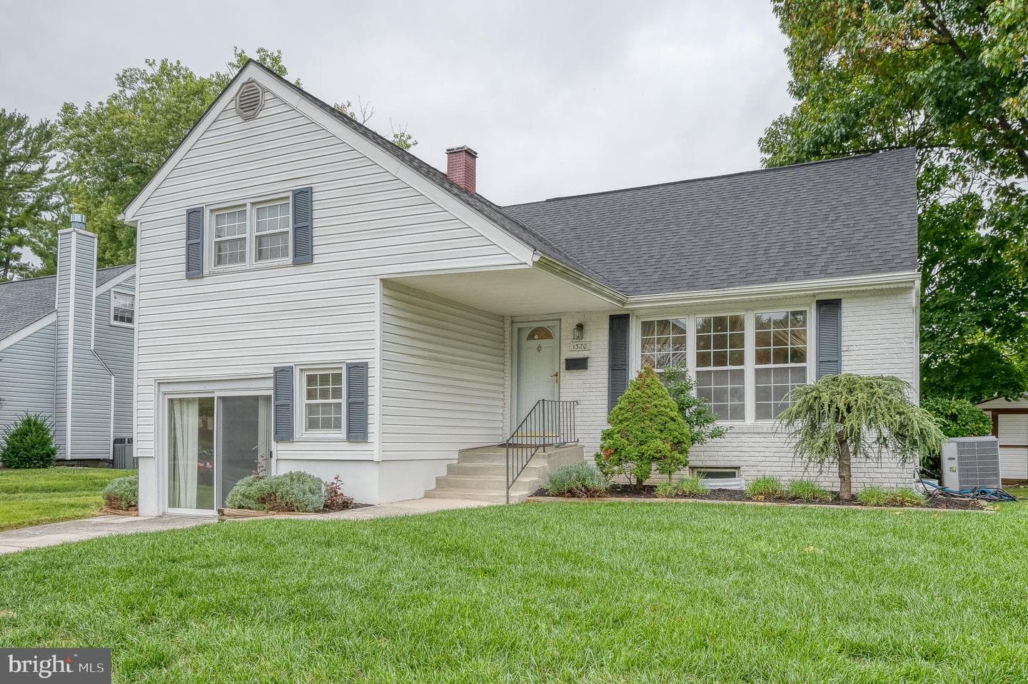 1320 Warwick Drive