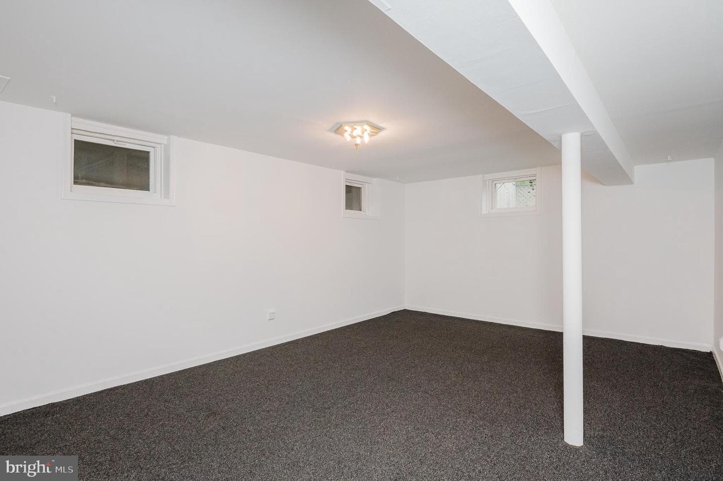 1320 Warwick Drive photo 27