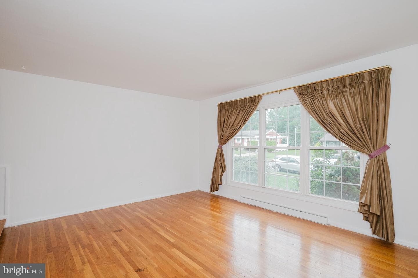 1320 Warwick Drive photo 5