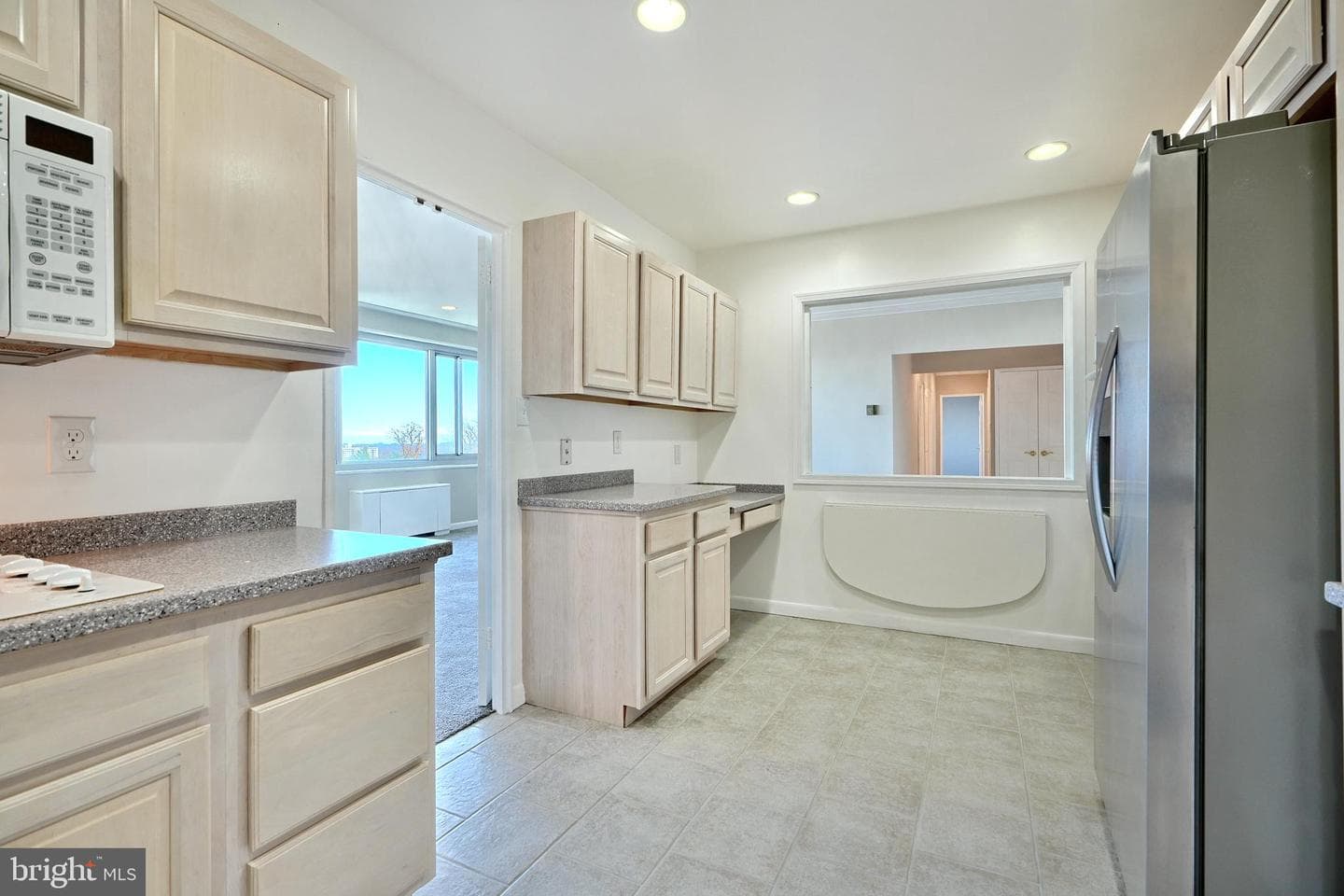 11 Slade Avenue #914 photo 10