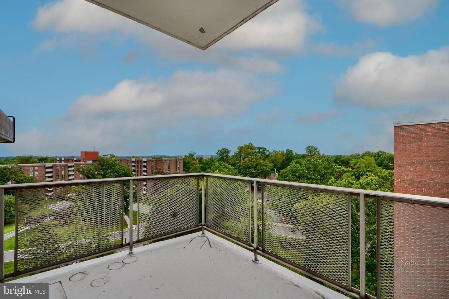 11 Slade Avenue #914 photo 24