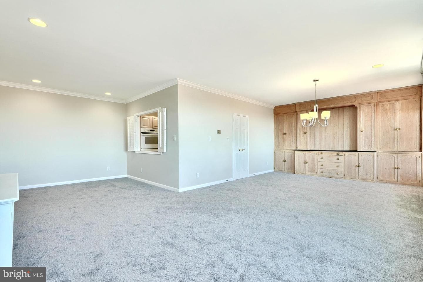11 Slade Avenue #914 photo 6