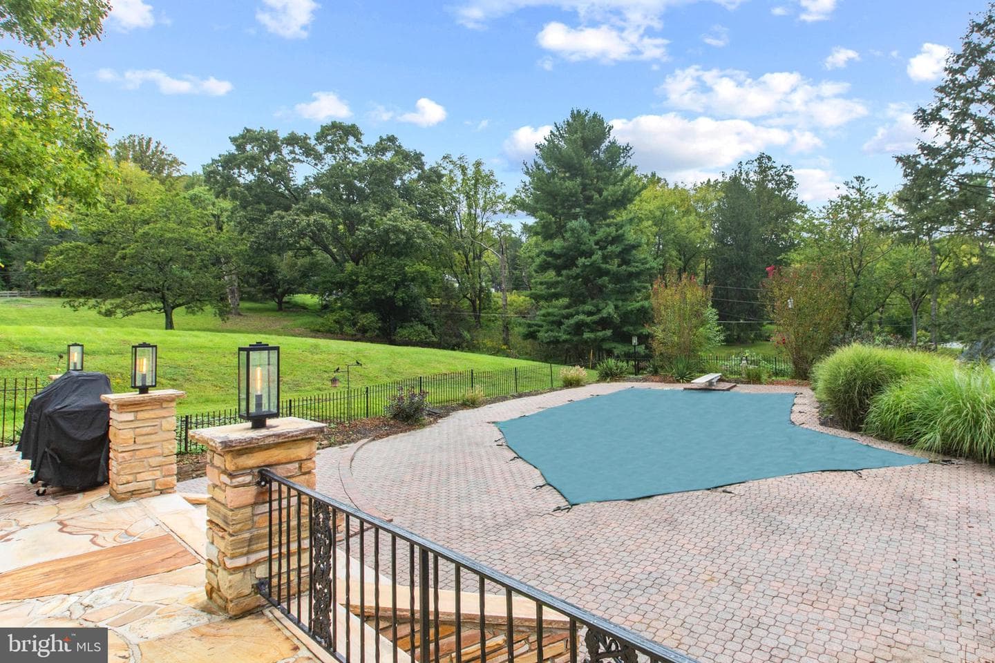 11308 Old Carriage Road photo 10