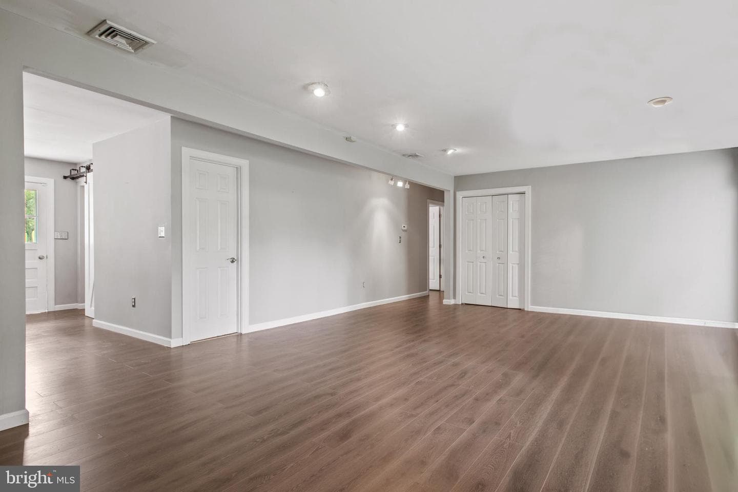 11308 Old Carriage Road photo 25