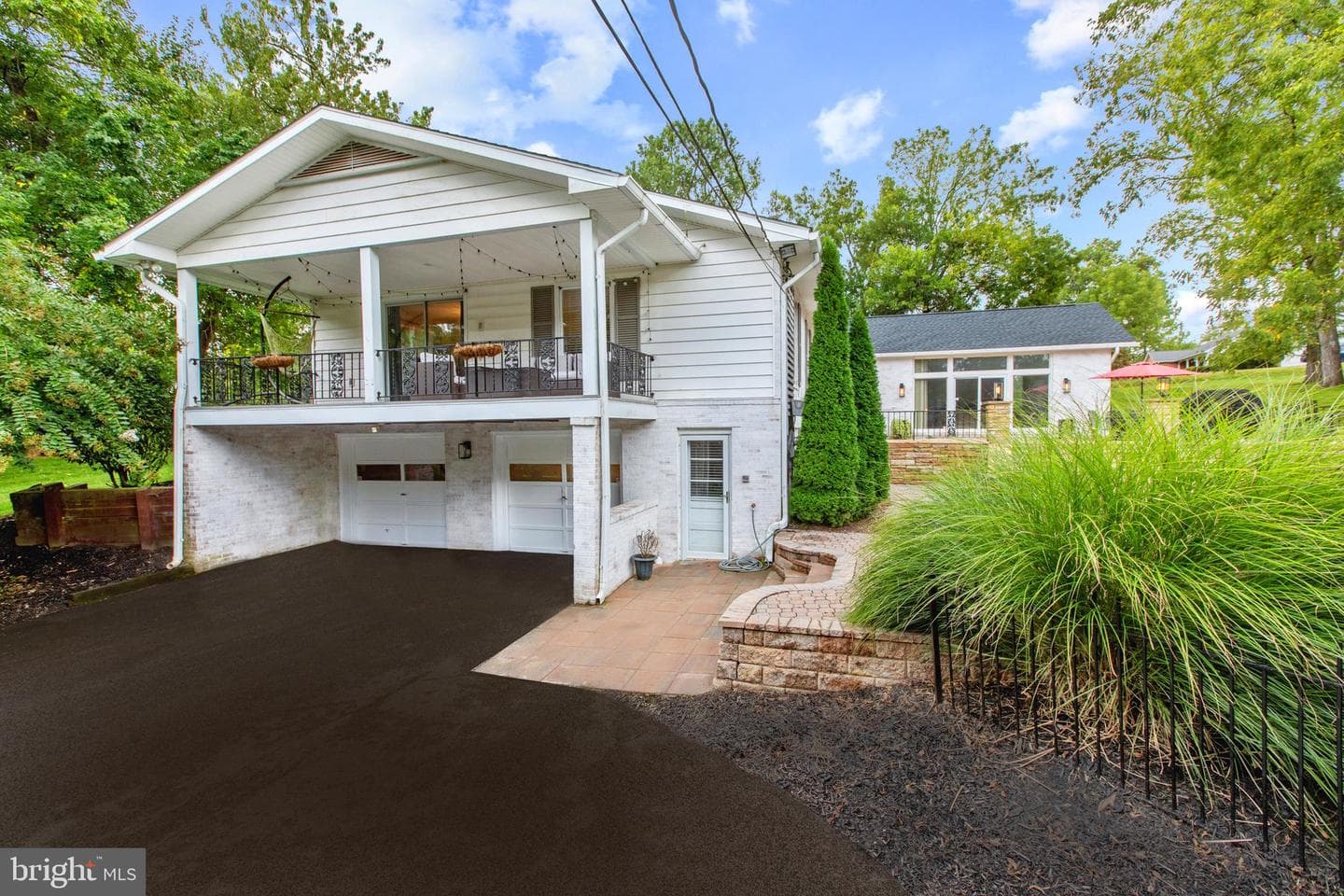 11308 Old Carriage Road photo 4