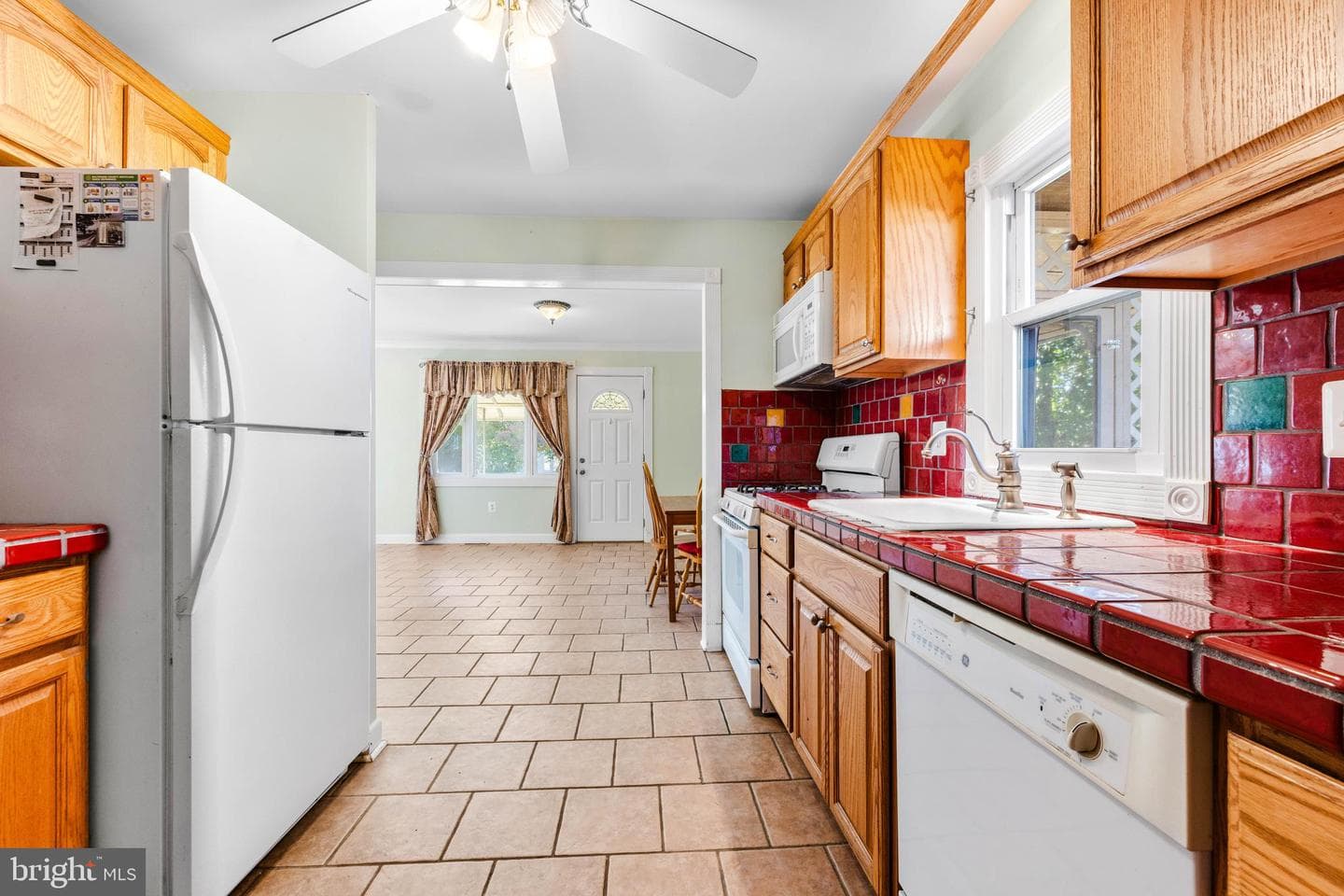 8102 Sumter Avenue photo 11