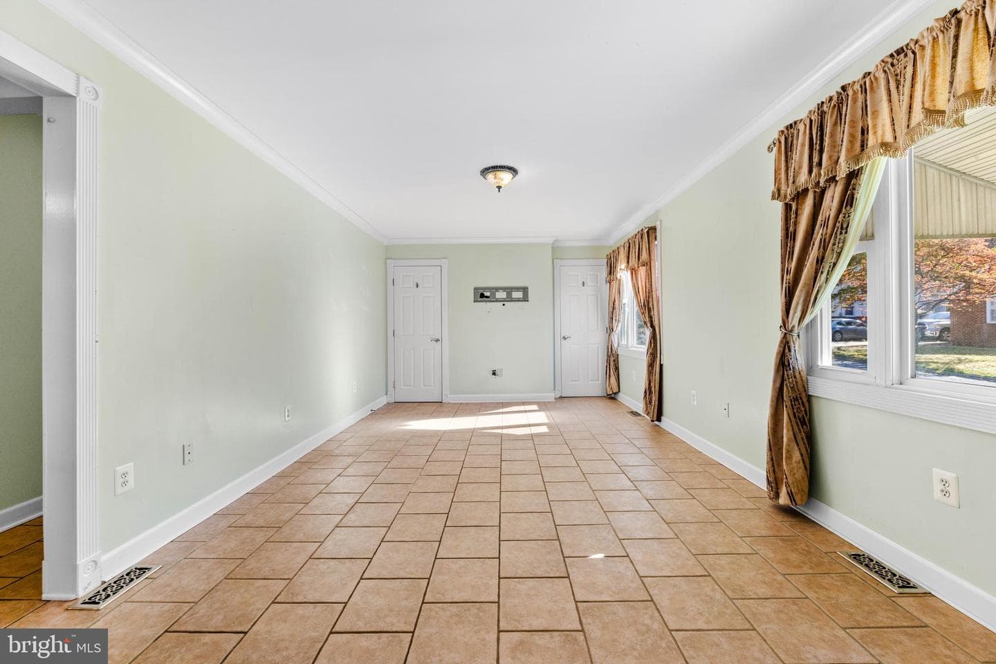 8102 Sumter Avenue photo 4