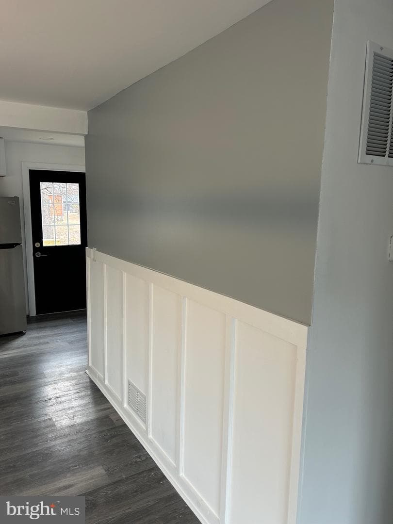 1719 Wentworth Avenue photo 18