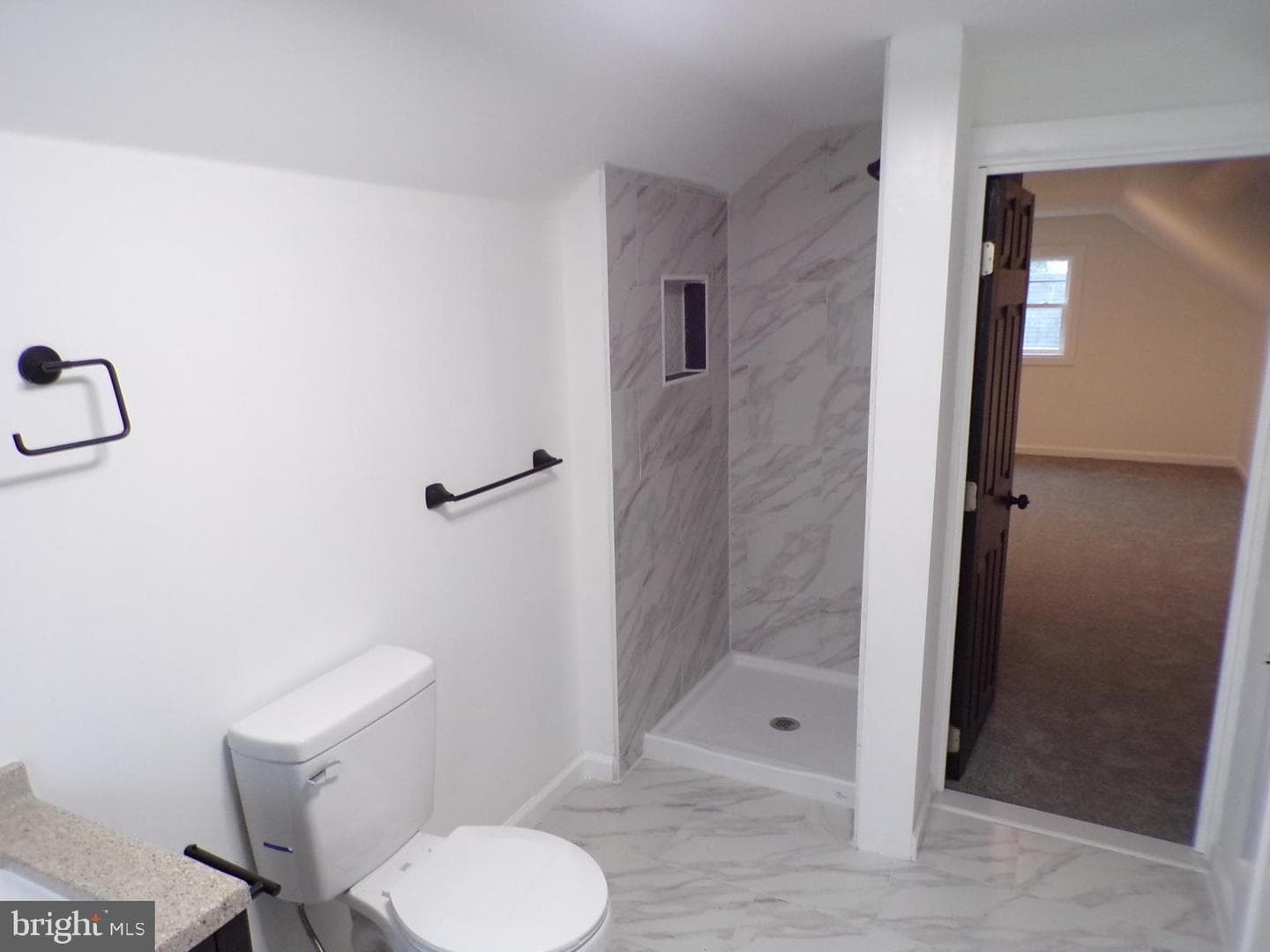 1719 Wentworth Avenue photo 28