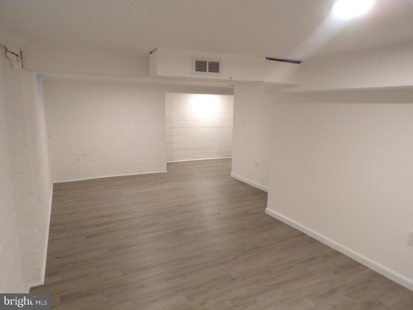1719 Wentworth Avenue photo 35