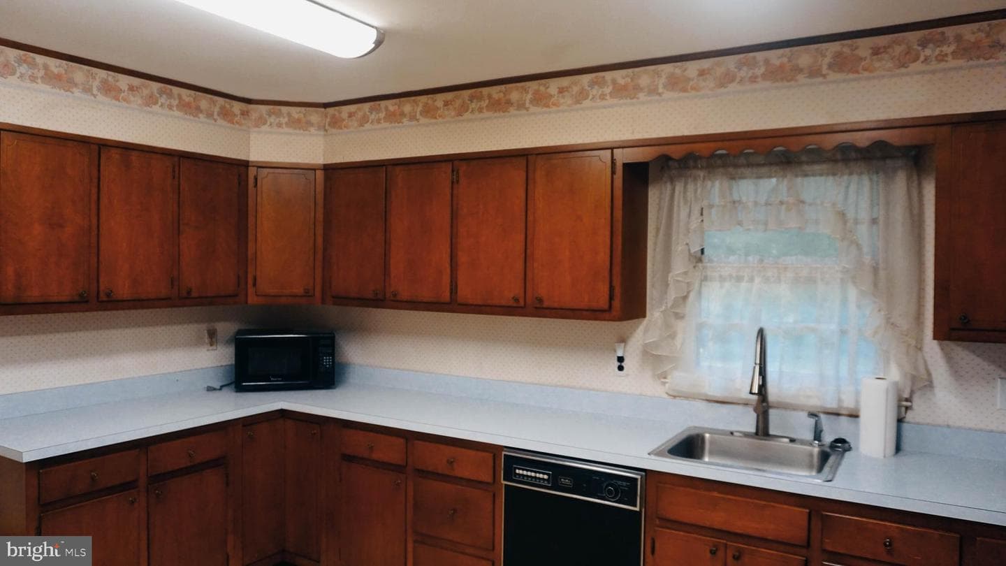 14116 Hanover Pike photo 6