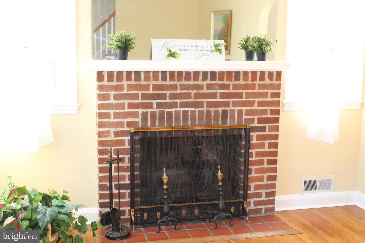 200 Elinor Avenue photo 12
