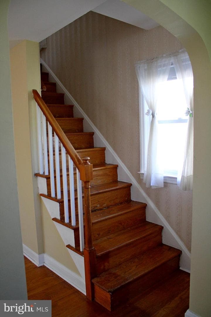 200 Elinor Avenue photo 30