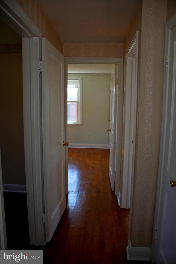 200 Elinor Avenue photo 38