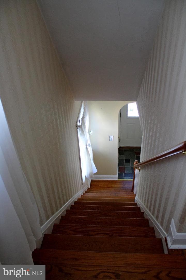 200 Elinor Avenue photo 43