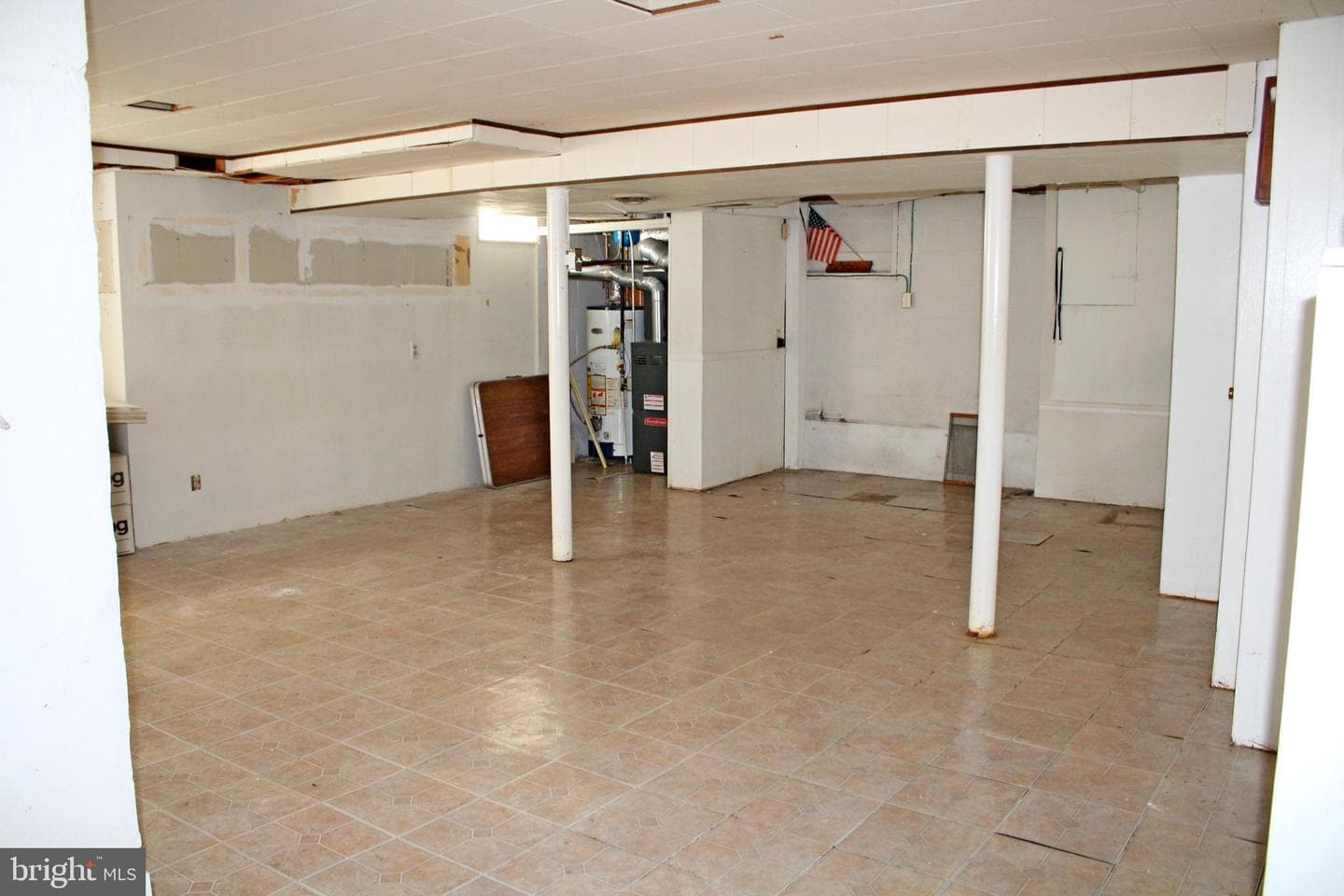 200 Elinor Avenue photo 49