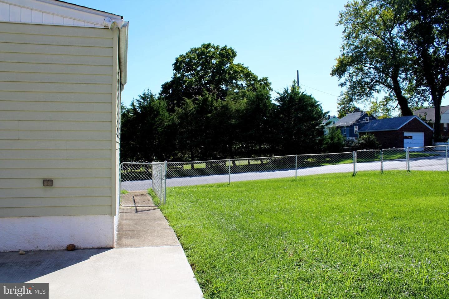 200 Elinor Avenue photo 58