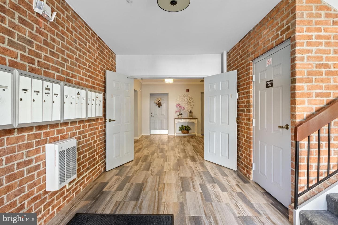 12105 Tullamore Court #103 photo 3