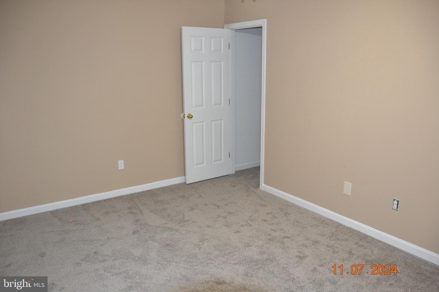 1038 Debbie Avenue photo 16