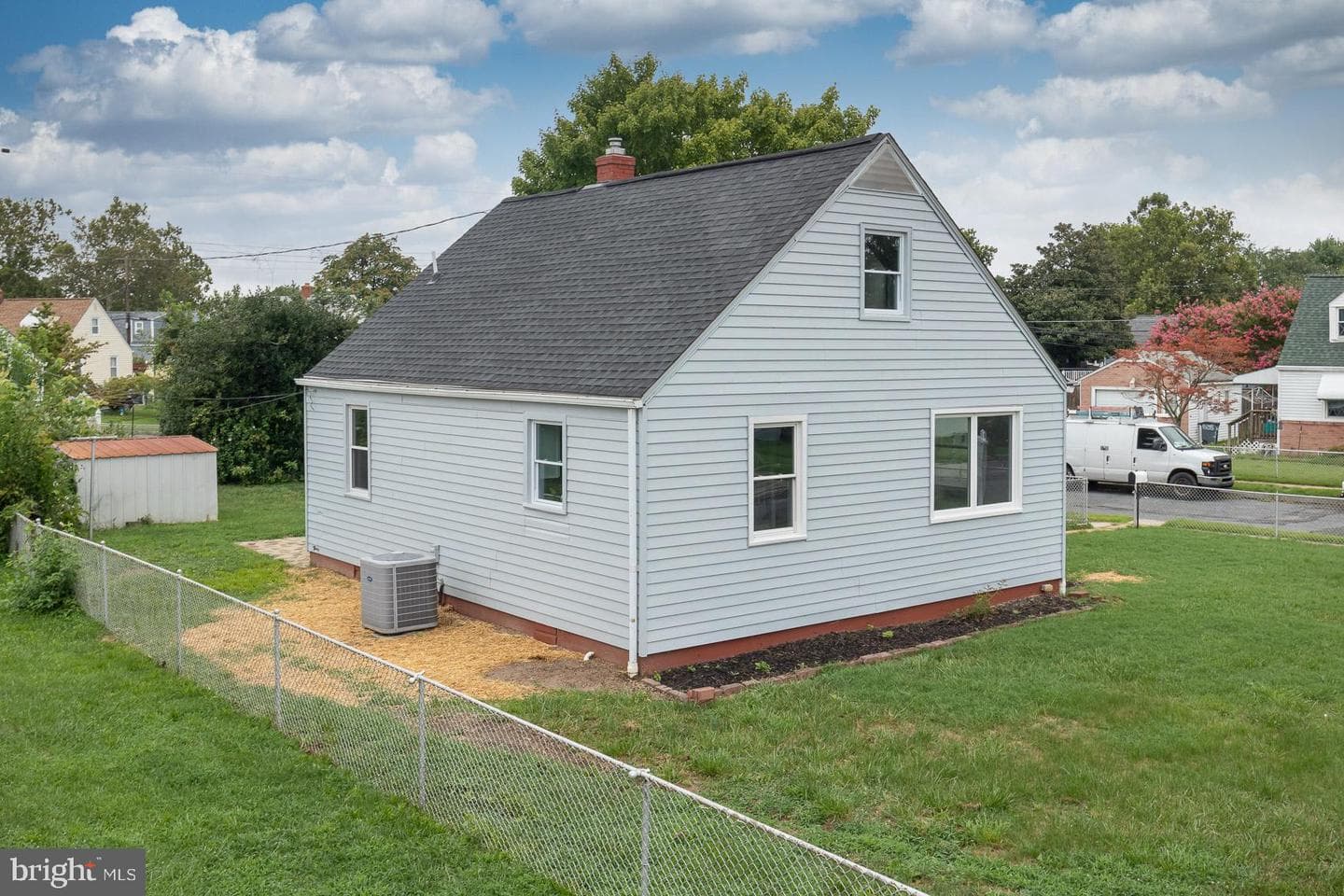 3505 Loganview Drive photo 6