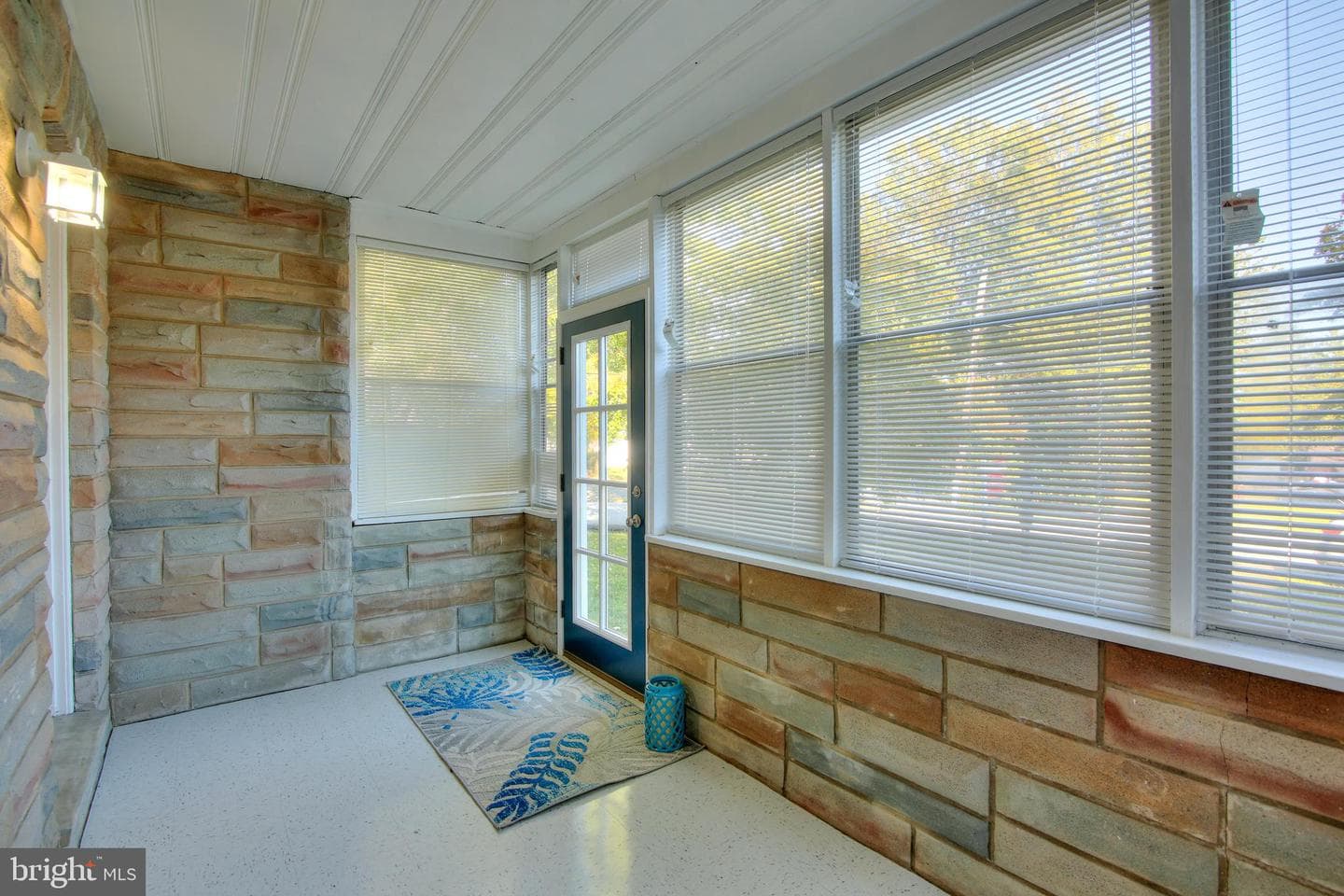 13228 Rivervan Avenue photo 10