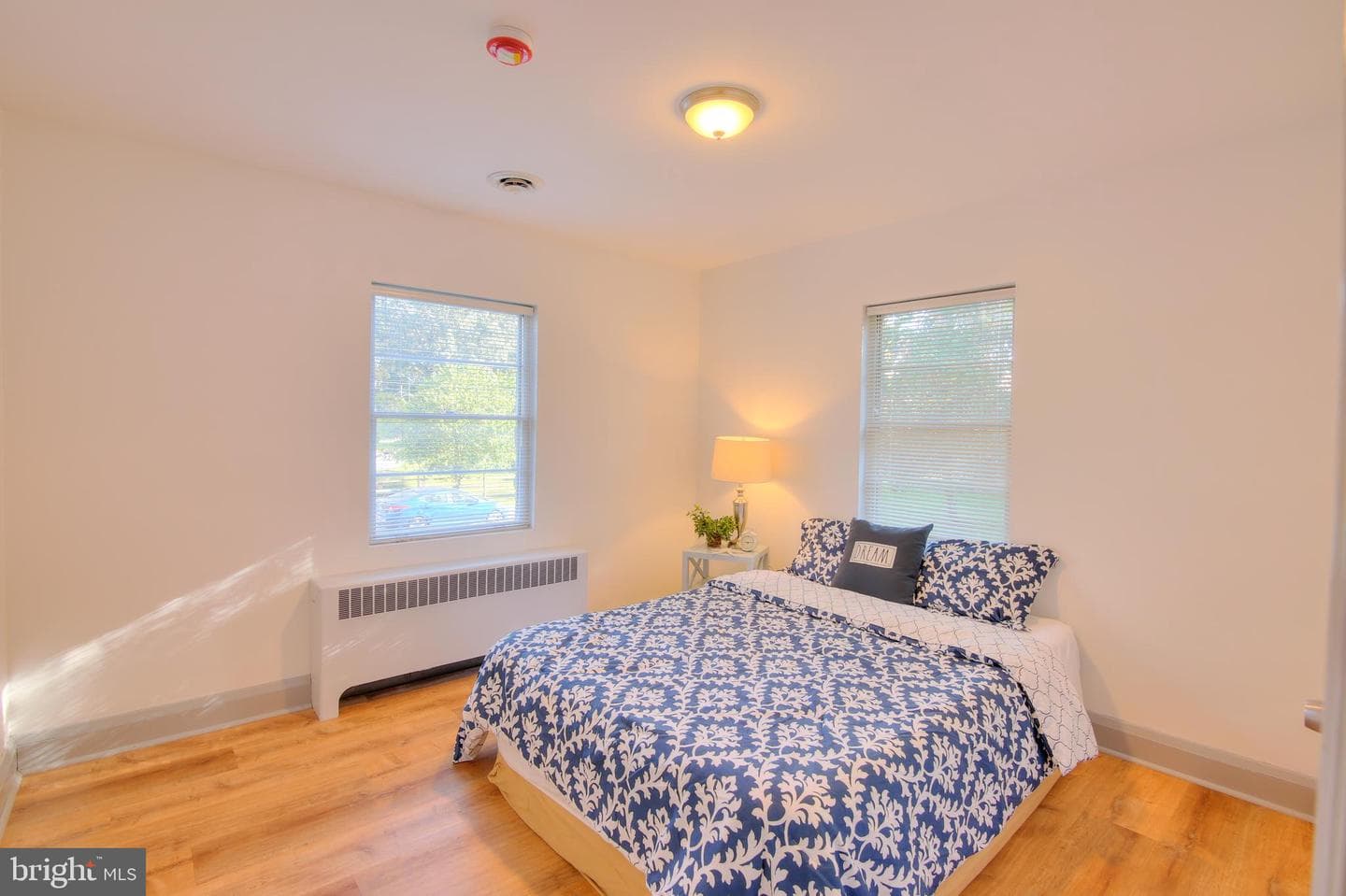 13228 Rivervan Avenue photo 23