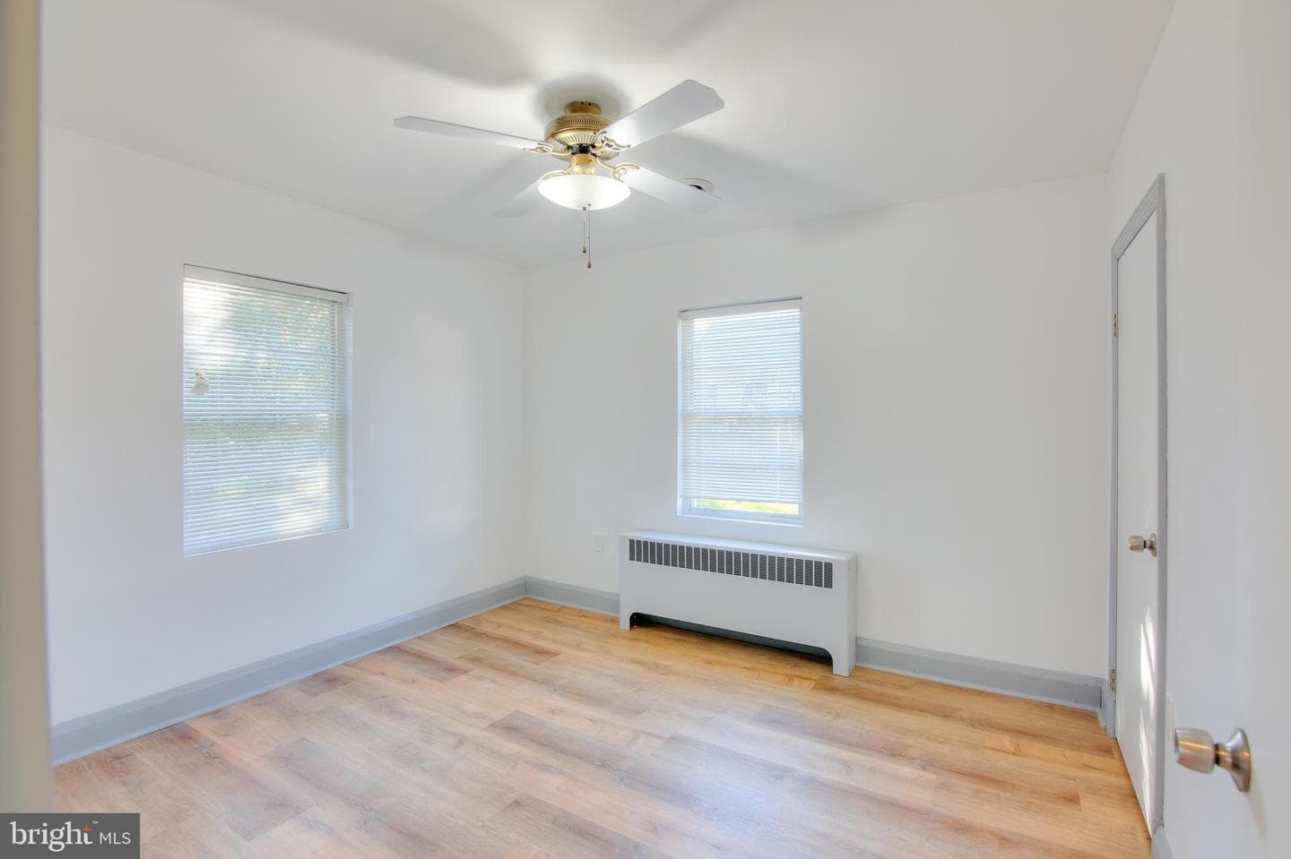 13228 Rivervan Avenue photo 27
