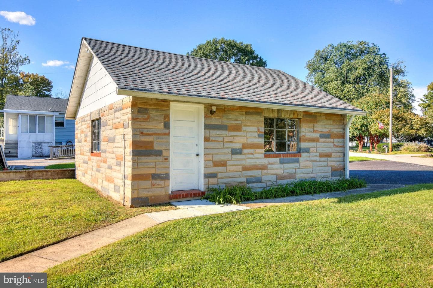 13228 Rivervan Avenue photo 8