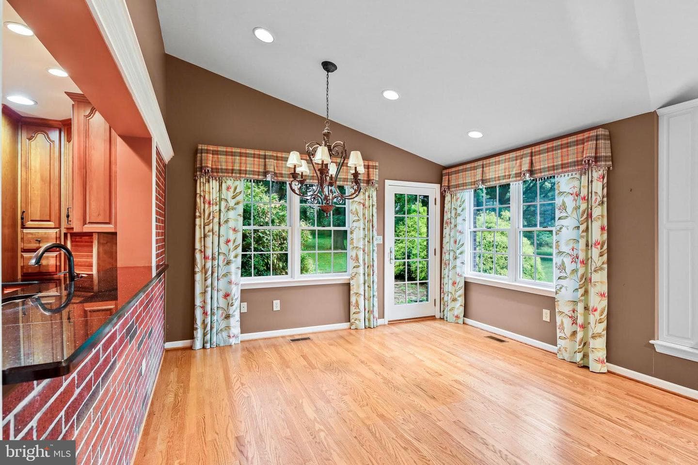 16113 Markoe Road photo 20