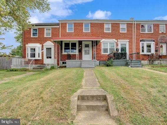 7902 Lynch Road photo 1