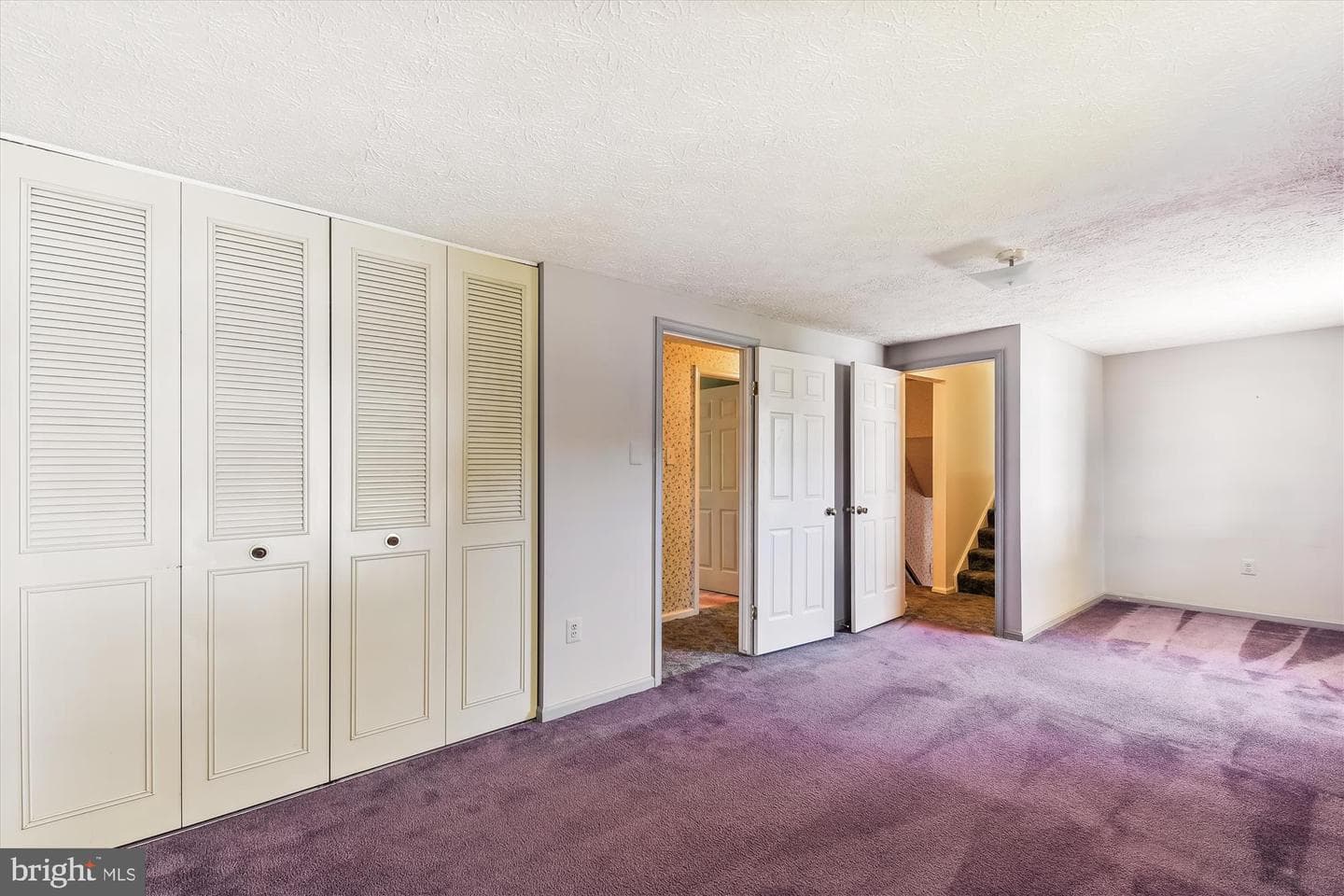 25 Woodmans Court photo 32