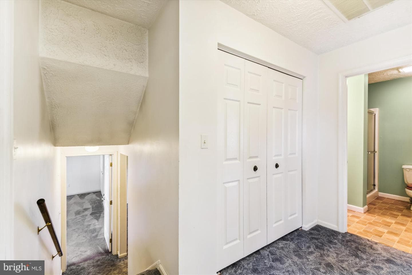 25 Woodmans Court photo 36