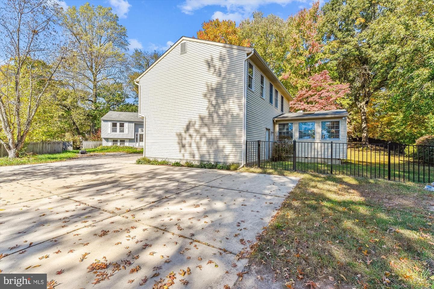 25 Woodmans Court photo 5