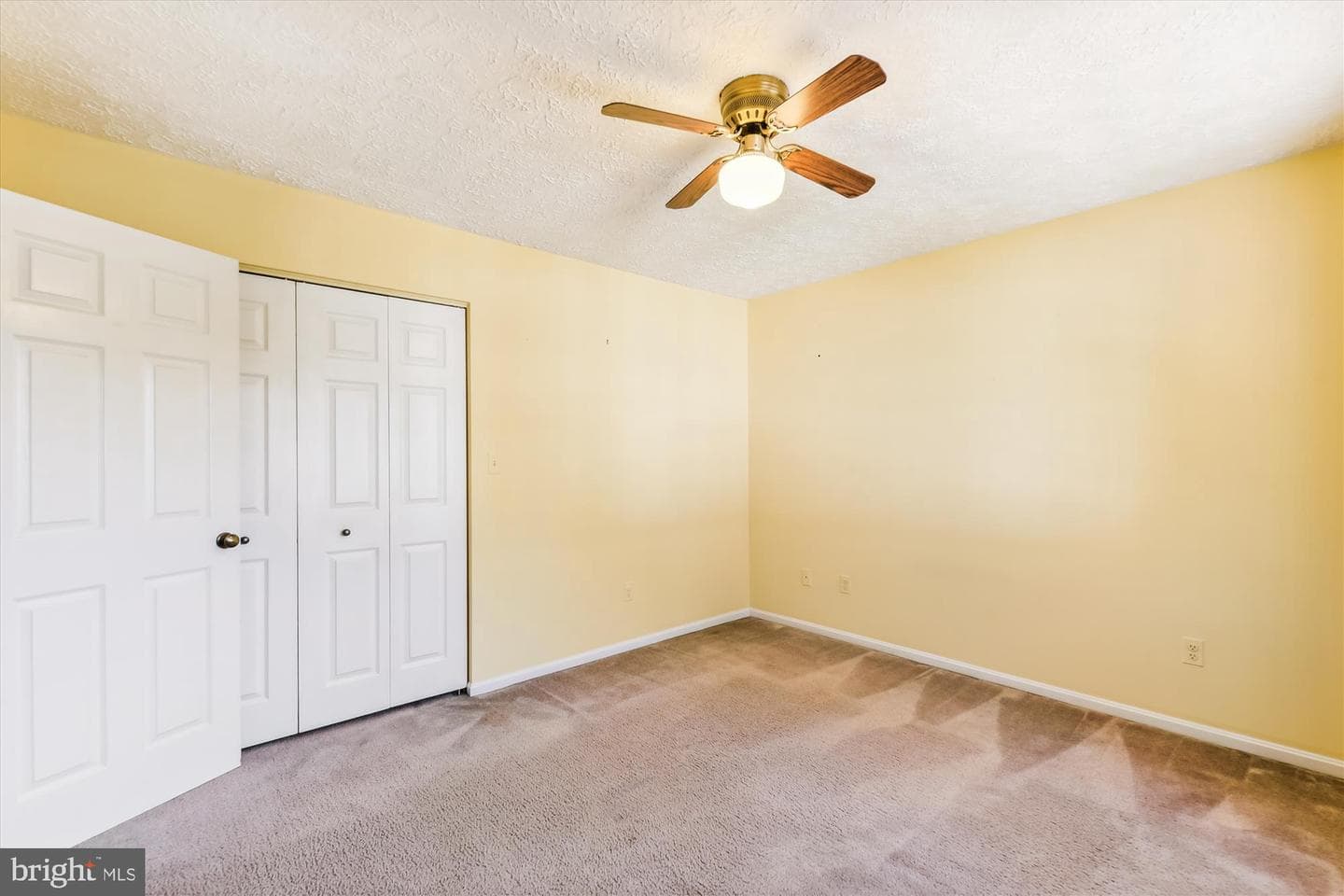 25 Woodmans Court photo 50