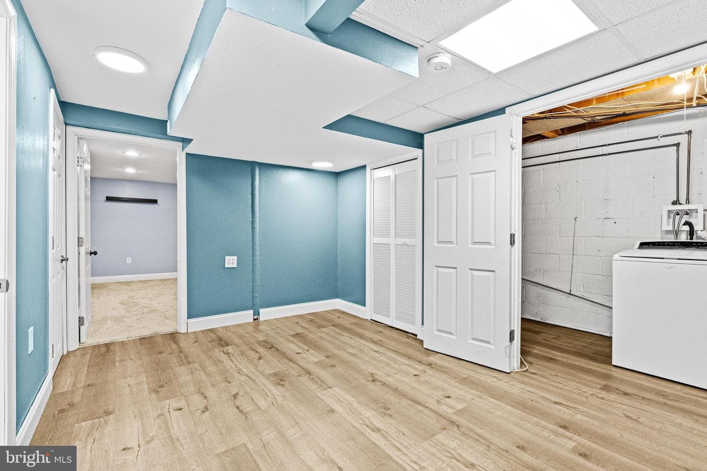 959 Radcliffe Road photo 32