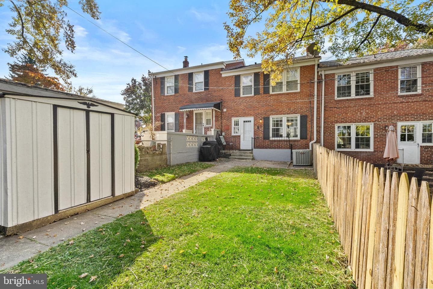 959 Radcliffe Road photo 37
