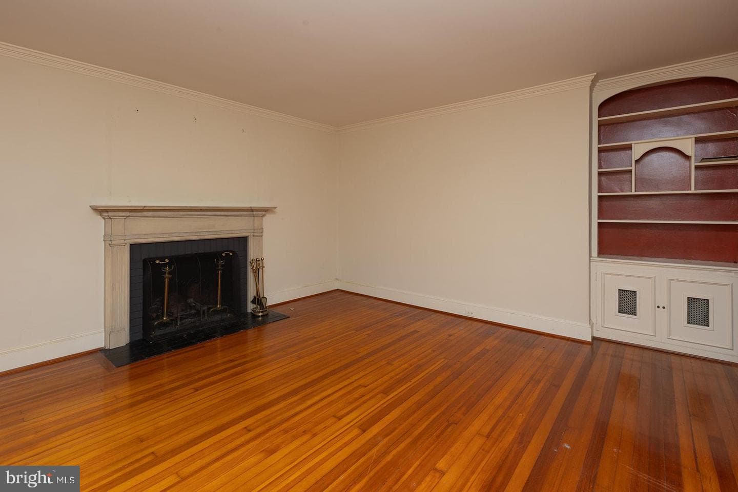 1505 Maywood Avenue photo 10