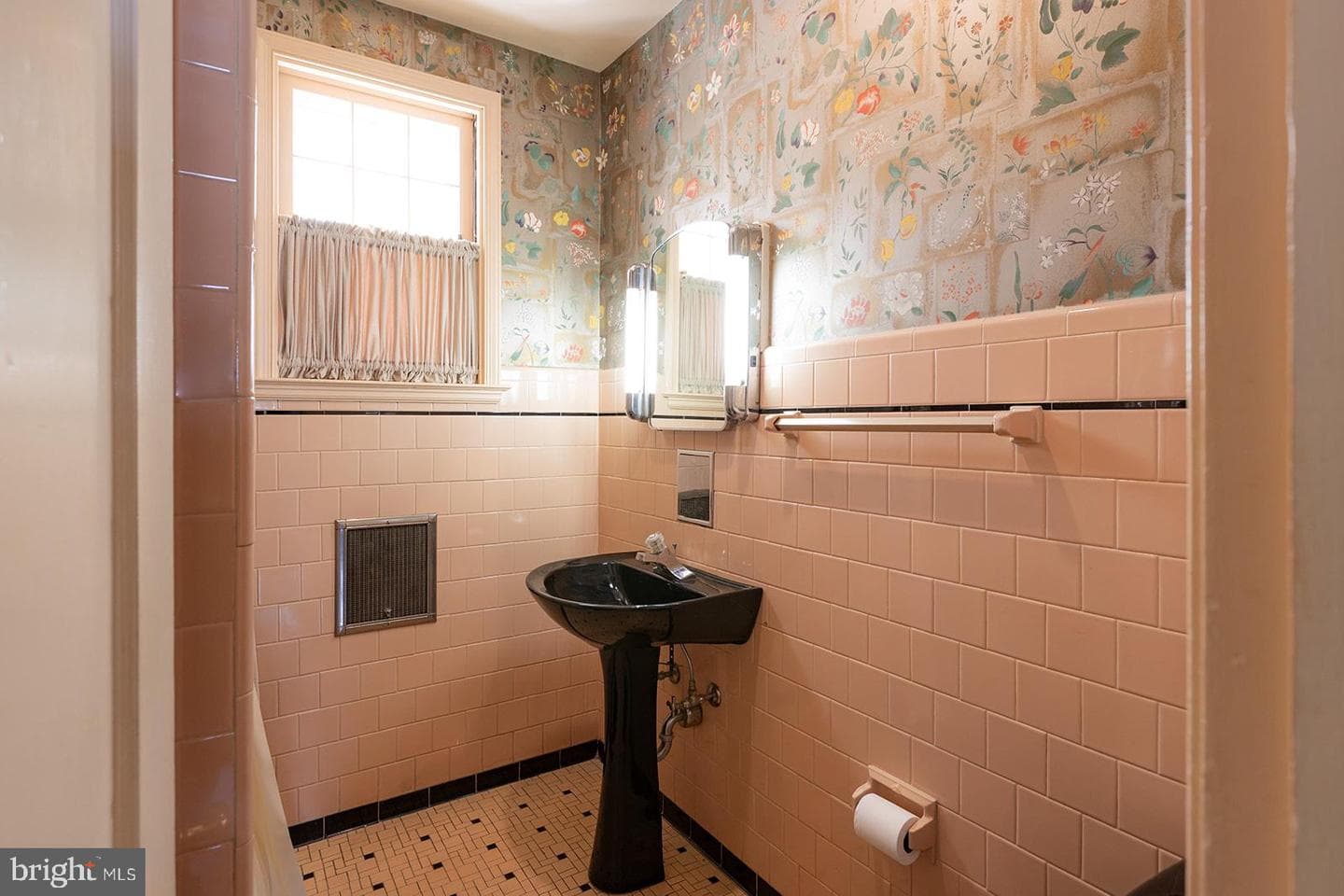 1505 Maywood Avenue photo 12