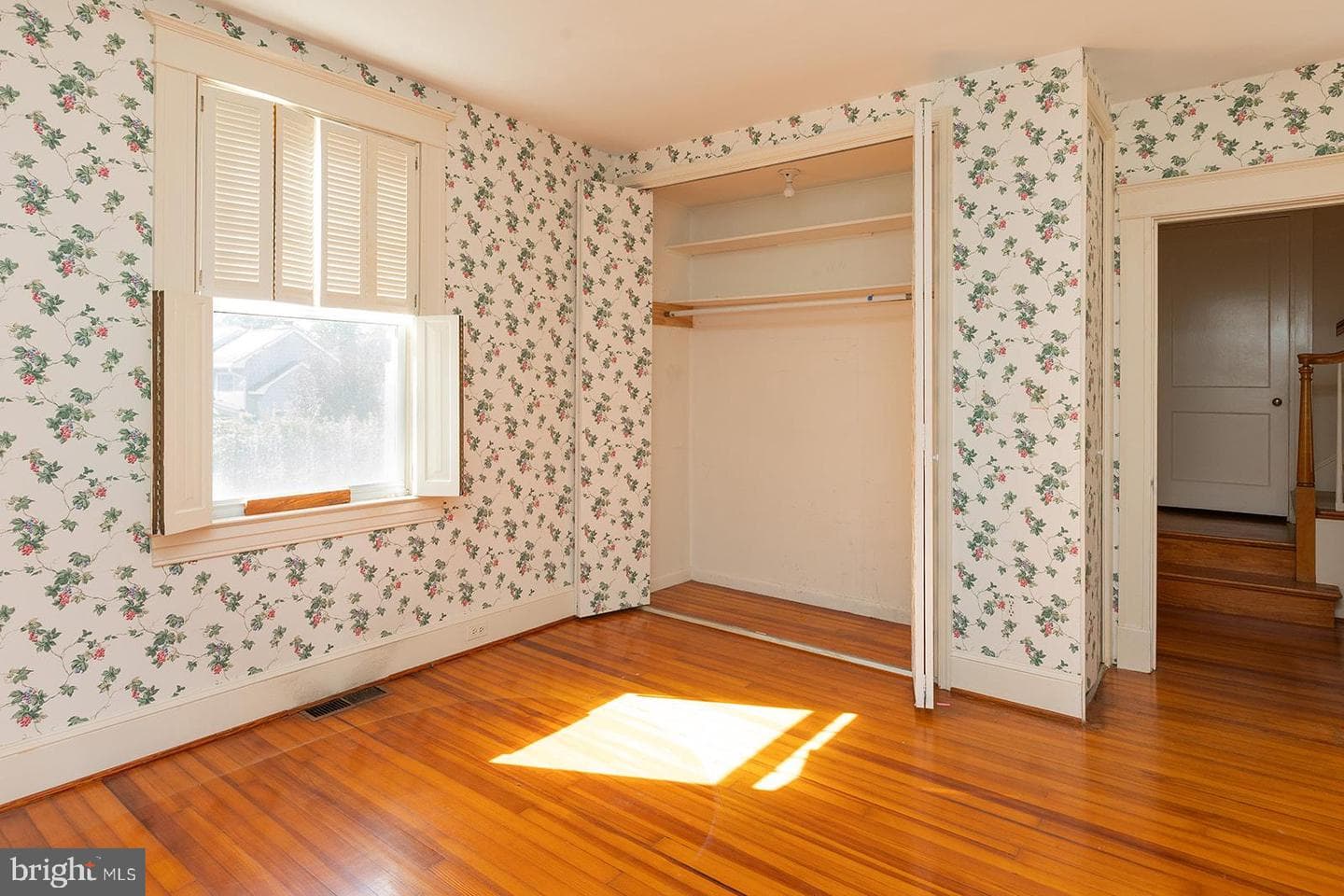 1505 Maywood Avenue photo 13